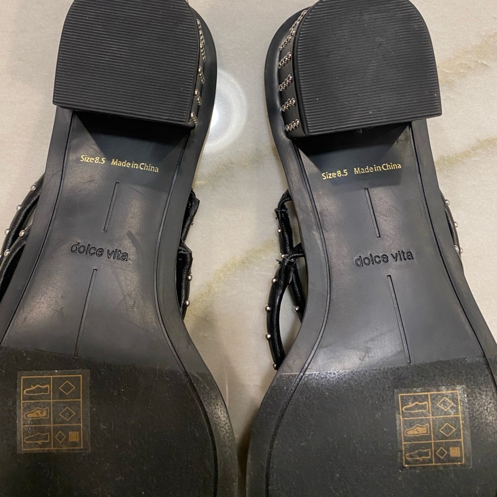 Dolce Vita Sandals Size 8.5 Studded Faux Leather - Picture 12 of 15